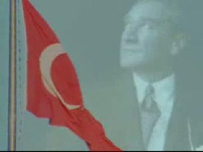 �stiklal Mar�� �anl� T�rk Bayra�� Ve Atat�rk